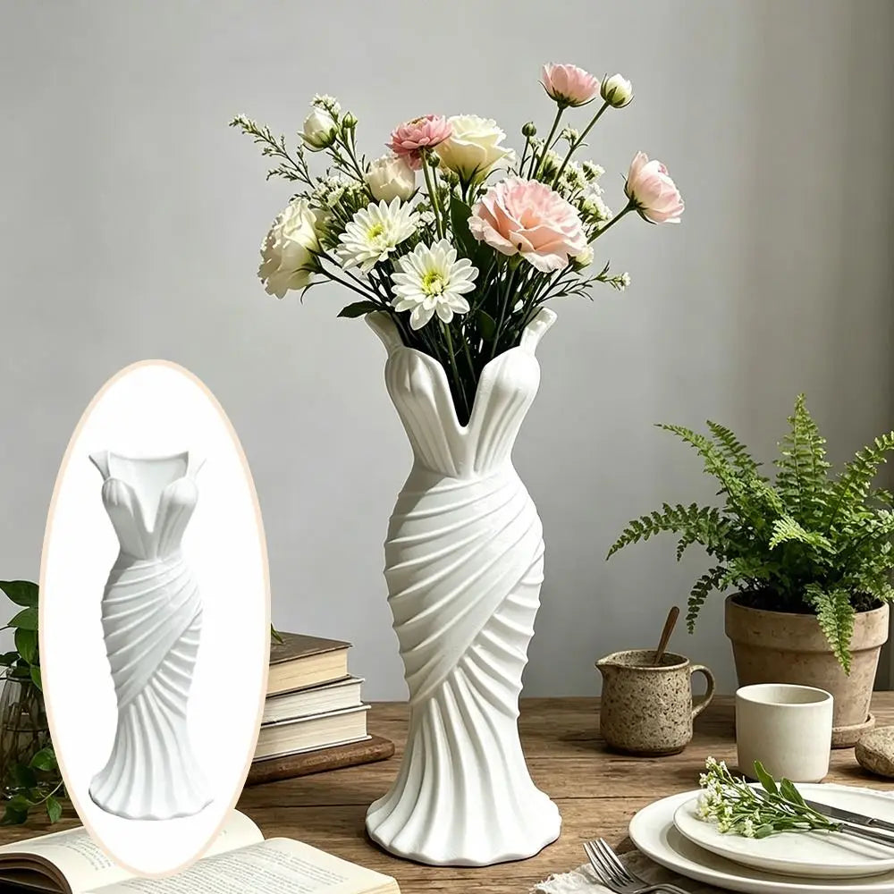 Elegant Dress-Shaped Flower Vase | 3D Printed Sculptural Décor