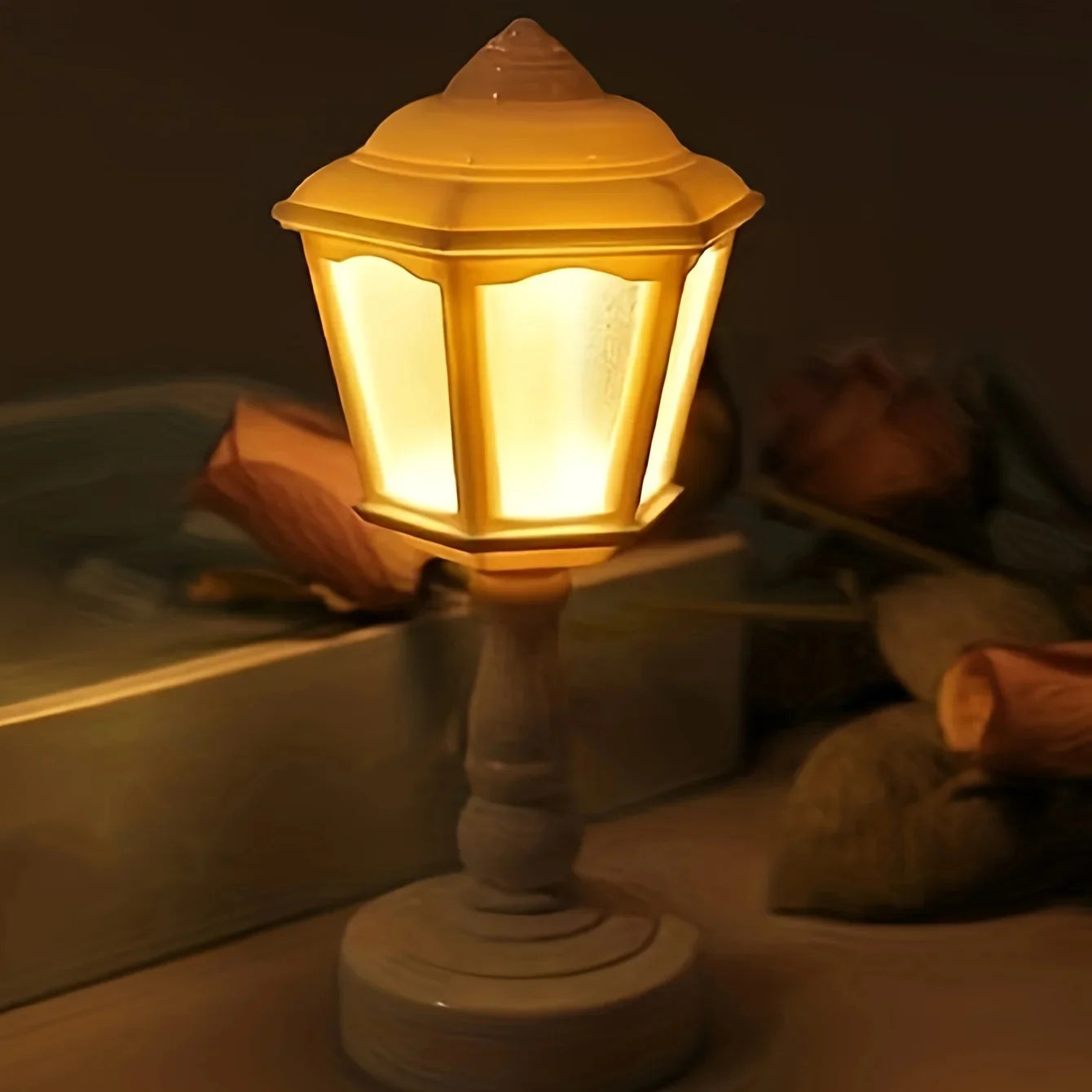 Geometric Flower Bud LED Touch Table Lamp | Cordless Night Light